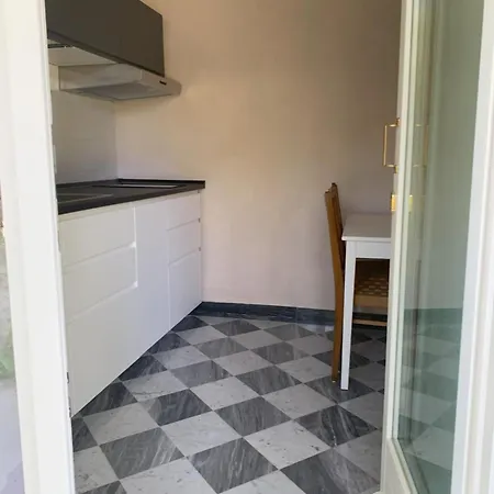 Paradisa28 - Amalfi - Zona Ospedale Cisanello *